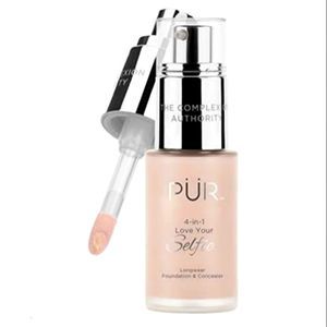 ʕ·ᴥ·ʔ PÜR 4-in-1 Love Your Selfie Longwear Foundation & Concealer